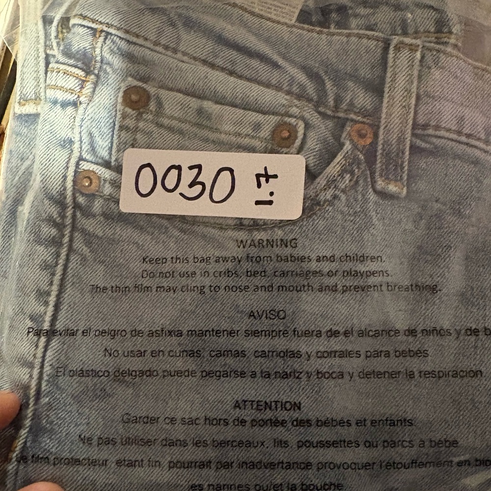 Levi's 511 Slim Fit Jeans Men W30 L30‎ Light Wash Distressed Ripped Stretch Den - Picture 13 of 13